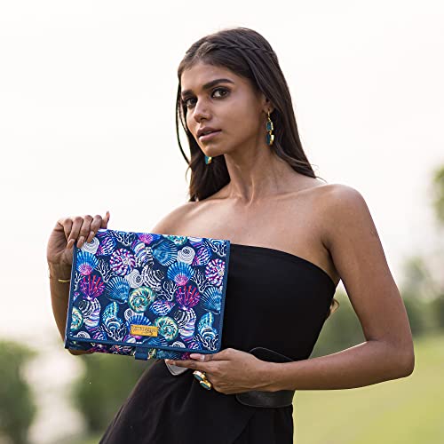 Image of Anuschka Hanging Travel Organizer - Wanderlust Collection - Nylon Fabric with Genuine Leather Trim and Artwork Print