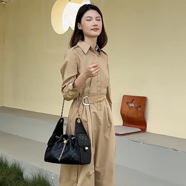 Bolso Hobo Acollado con Correa de Cadena para Mujer miniatura 6