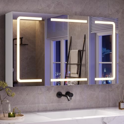 mojiasion Specchio Bagno LED con 3 Ante e Presa– Design 360°, Memoria Luminosità,100x16x60 cm Mobiletto Specchio Bagno Sospeso | 3 Ripiani Regolabili, Bianco, Impermeabile Sospeso100x60 cm