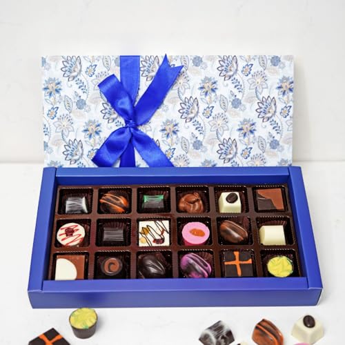 Image of Velvet Fine Chocolates Gift Hamper Lots of chocolates 18 assorted chocolates (butterscotch, orange filling, rocks,coffee filling, caramel, etc)