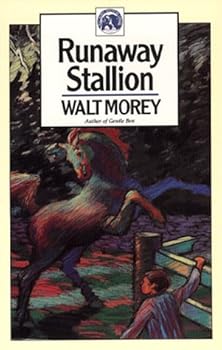 Paperback Runaway Stallion (Walter Morey Adventure Library) Book