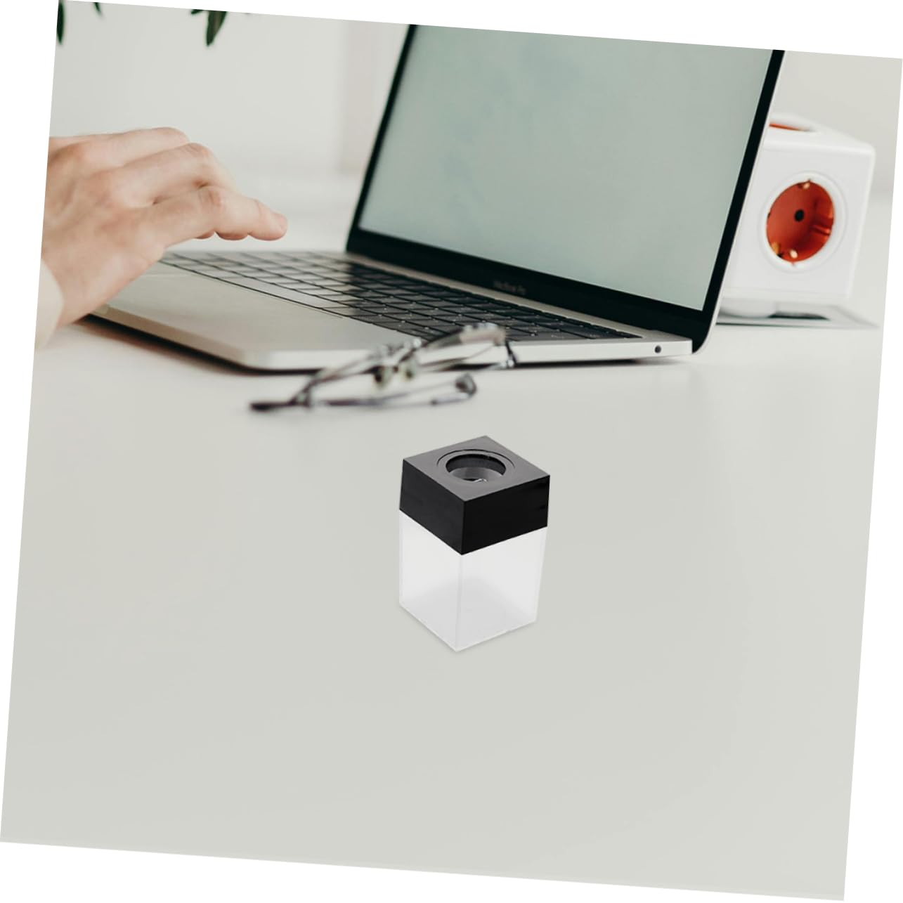 UKCOCO 12piezas Caja De Clips Magnéticos Para Escritorio Portaclips Magnético Para Oficina Organizador De Clips Para Para Escuela