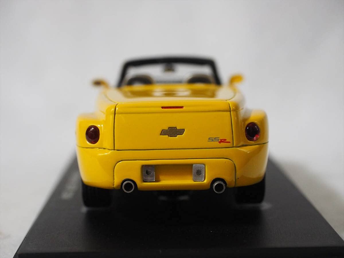 Amazon | シボレー SSR 2004 イエロー：Chevrolet SSR 2004