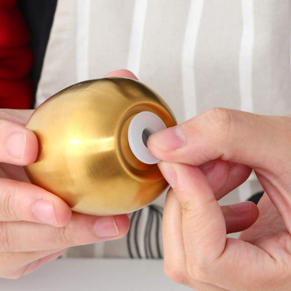 Salt Pepper Shaker Set: Stainless Steel Salt & Pepper Dispenser 2 Pieces for Kitchen (Gold)