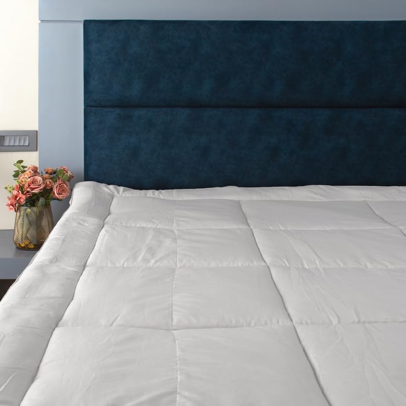 Amazon Brand – Umi Super Soft 600 GSM Mattress Padding Mattress Topper for Comfortable Sleep - White, 6ft x 6ft, Double Bed (72x72 Inches) 1