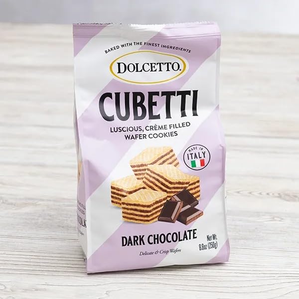 Miniatura 6 de Paquete de cuidado de feliz cumpleaños de lujo, caja de regalo de comida de cumpleaños dulce y salada por GourmetGiftBaskets.com