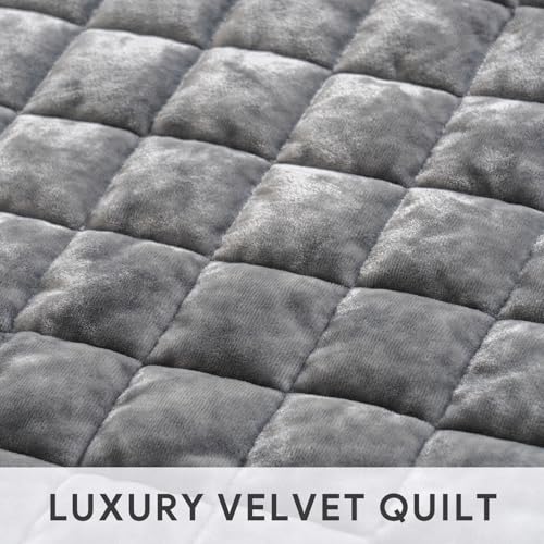 image for RECYCO Luxury Velvet Quilt Set King Size, Lightweight Velvet Comforter