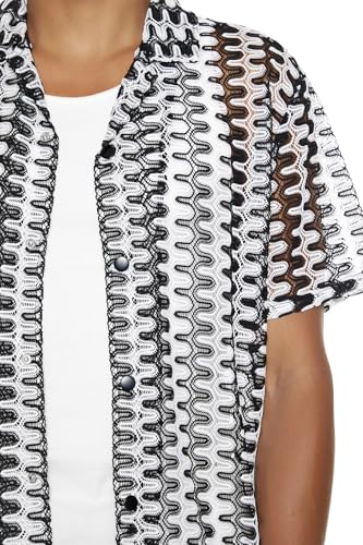 Chemise à col cubain en zigzag avec motif graphique texturé