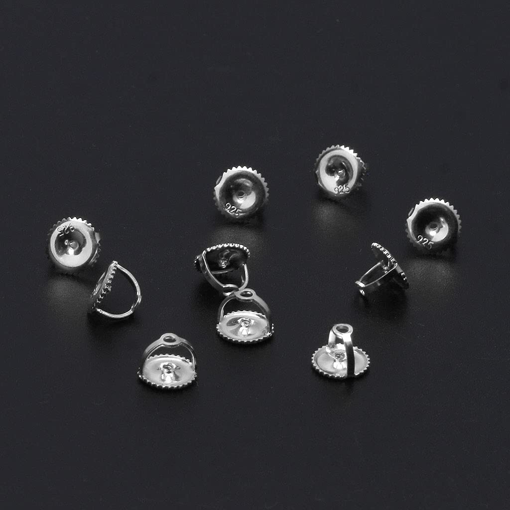 Kingsley Ryan - Orecchini a bottone in argento sterling con cuore Kingsley Ryan - Orecchini a bottone in argento sterling con cuore