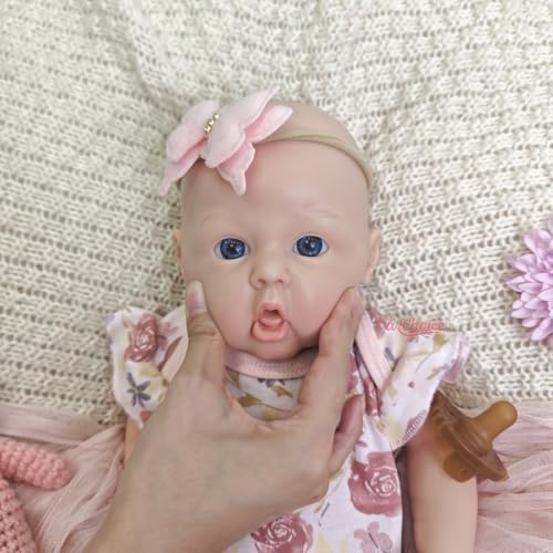 45 cm große, handgefertigte Reborn-Puppe aus Silikon – realistisches Baby-Mädchen mit offenem Mund und anatomisch korrektem Körper – ein Überraschungsgeschenk zu Weihnachten und Thanksgiving – Bild 4