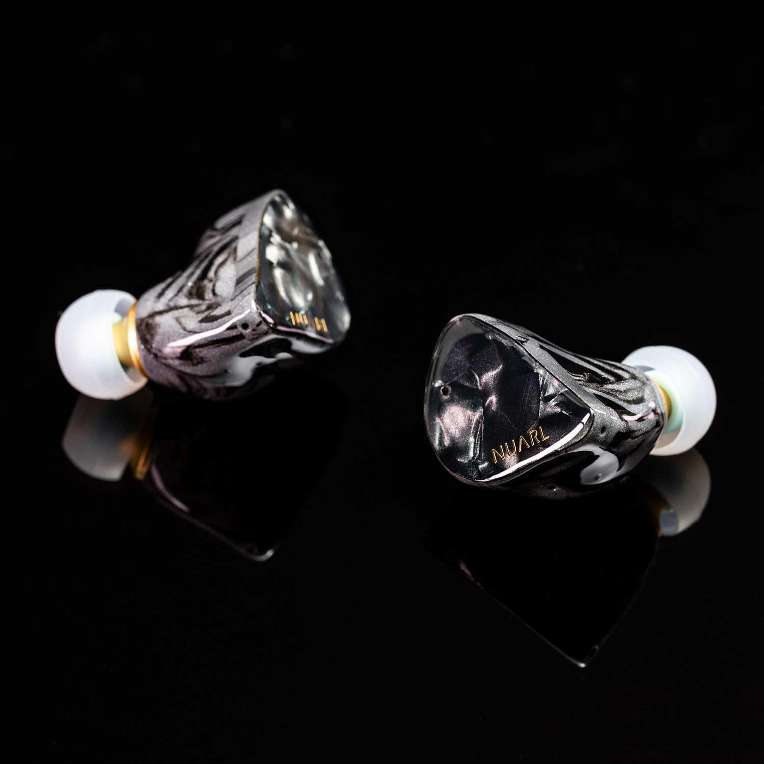 Amazon.co.jp: NUARL ヌアール Inovatör イノベーター 2x2 Sound Truly