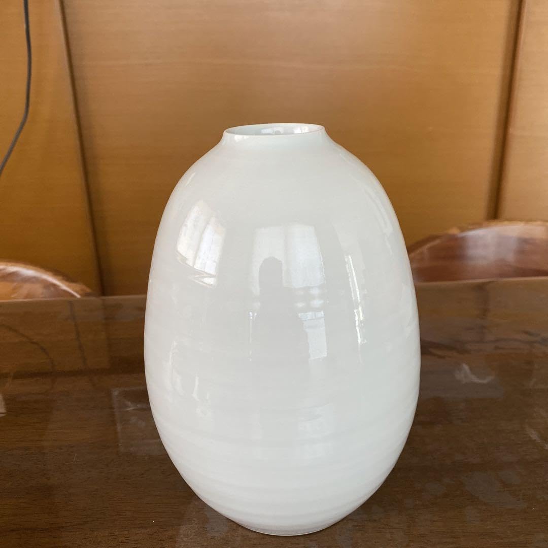 Amazon.co.jp: 砥部焼 椿文花瓶 大西陶芸 : ホーム＆キッチン