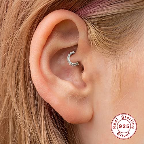 Stud de nez 18G en argent 925 TABOJS avec motif triangle discret