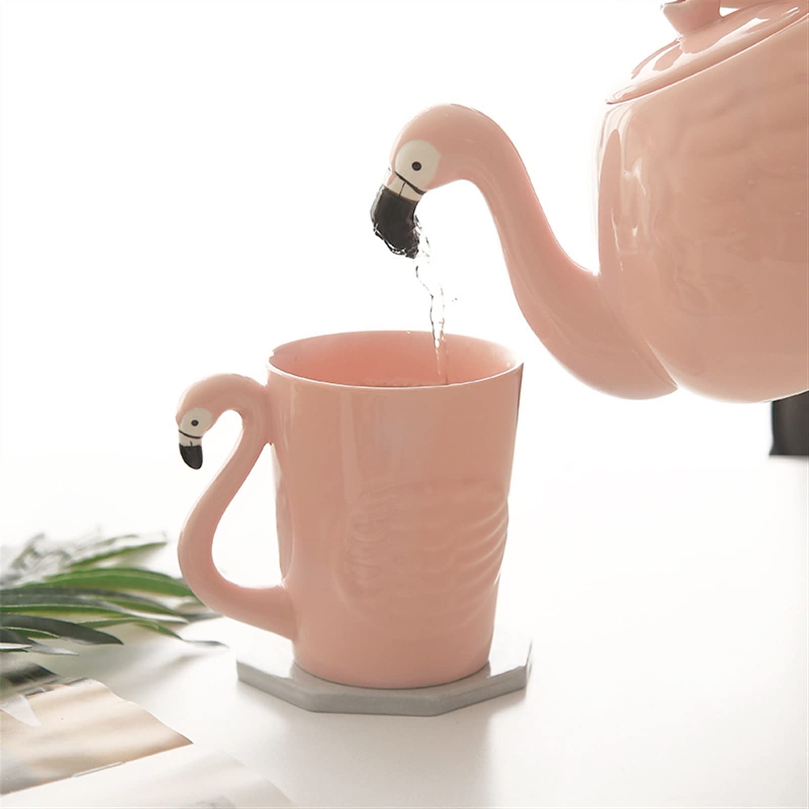 Dzbanek na wodę różowy dzbanek na wodę z ceramicznym uchwytem do herbaty z uchwytem domowym na zimną/gorącą wodę, mrożoną herbatę i sok owocowy dzbanek do herbaty lodowej (kolor: Mżawka)
