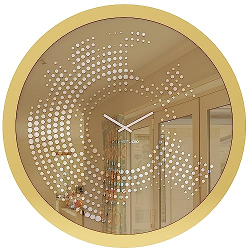 Horloge pointillisme oversize dorée pour sublimer le salon - 2