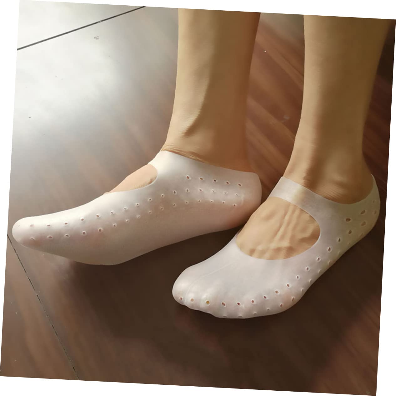 Gogogmee Cracked Foot Silicone Socks Reusable Washable Prevent Skidding Forward Foot Massage Socks Size l