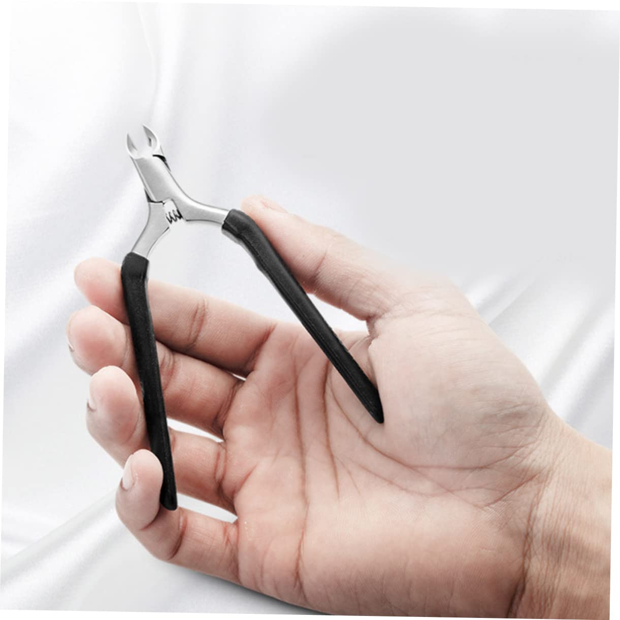 FOMIYES 1pc Dead Skin Barb Trimming Scissor Professional Cuticle Nipper for Nail Beauty Design for Home and Travel Use Finish