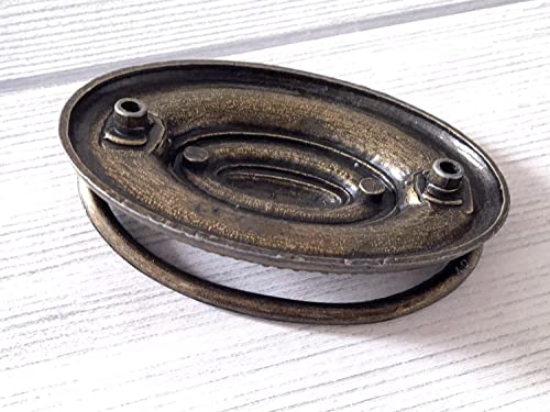 Poignée de meuble bronze antique pour restaurer une commode rétro