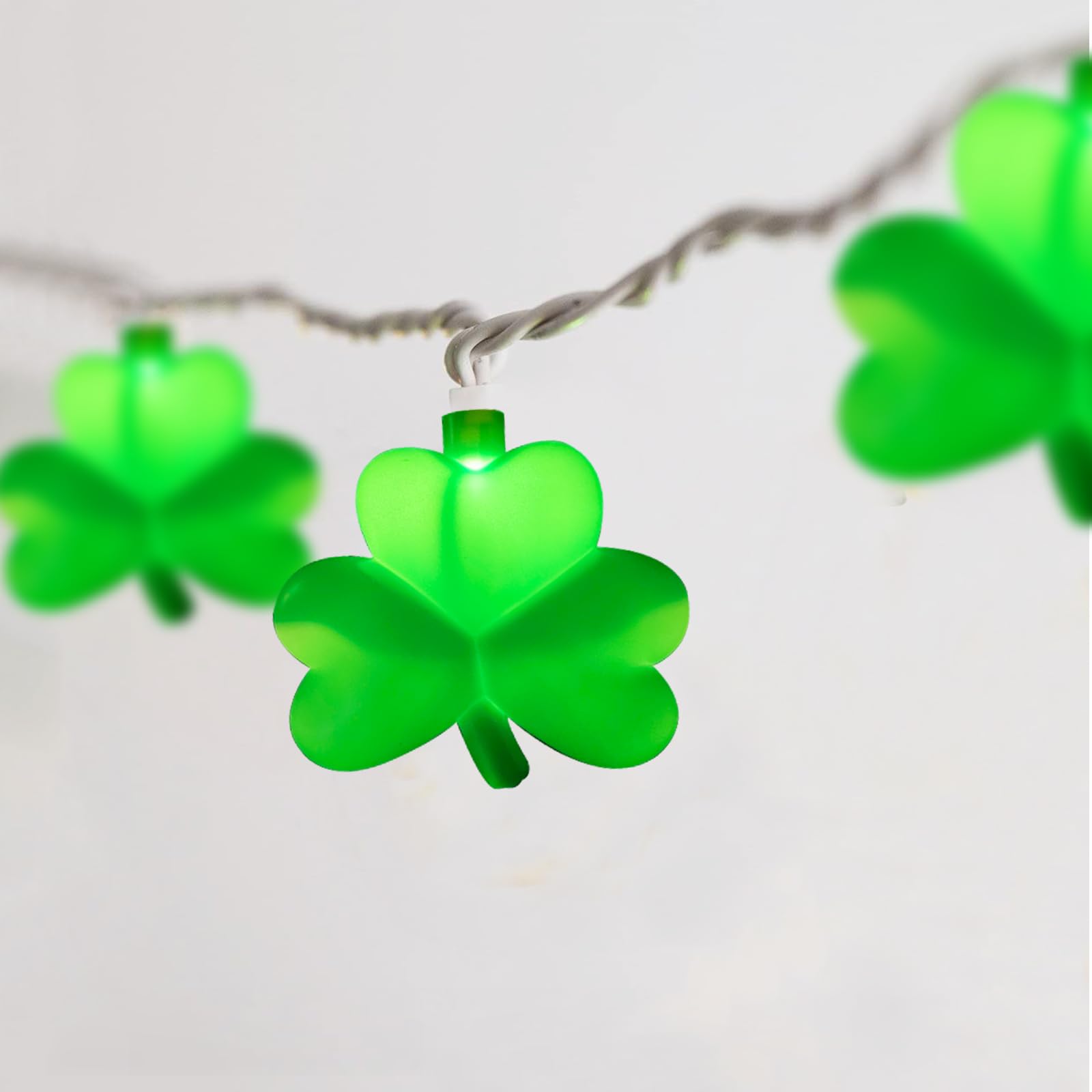 St Patrick's Day Shamrock Lights Plug in, 8.5Ft Outdoor Shamrock
