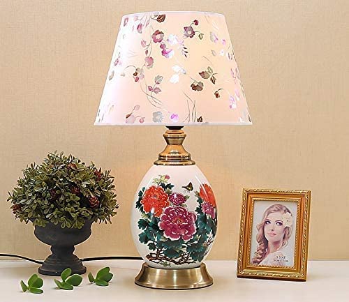 Fleur violette arbre embellissement lampe pour une touche de poésie et de douceur