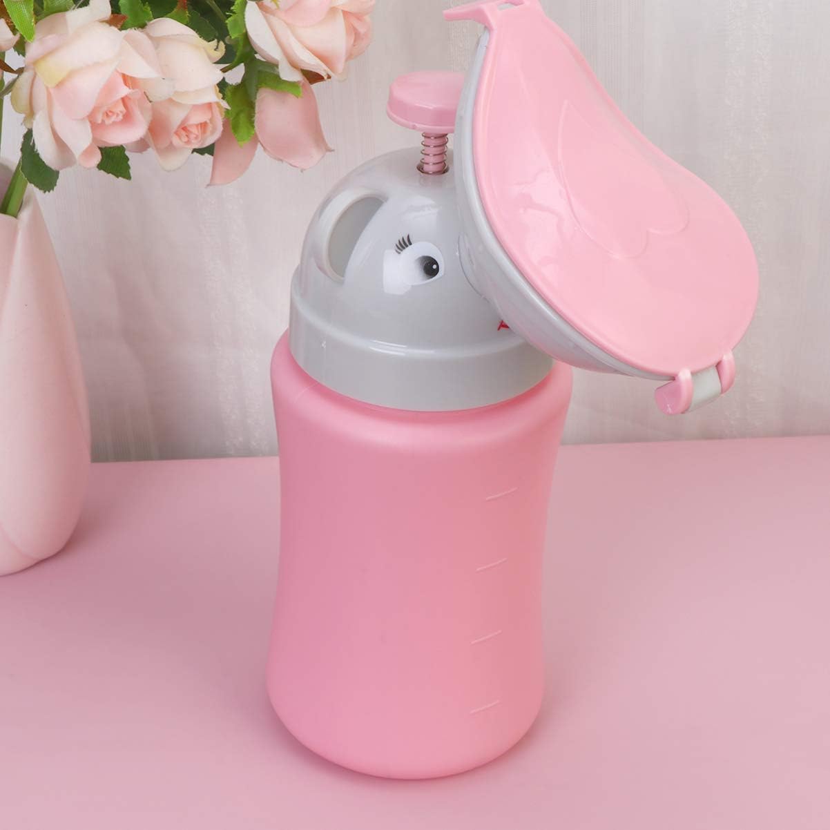Toddmomy Portable Car Urinal for Girls Kids Travel Pee Bottle Leak-Proof Emergency Potty Training Tool 5.11X3.14X8.66In Cartoon Design