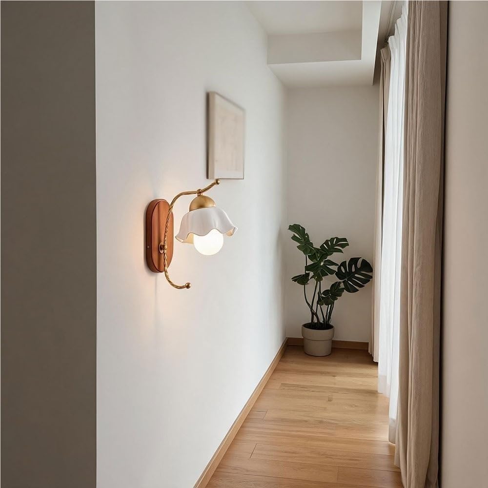 Aplique de Pared para Dormitorio, de cerámica Francesa con Forma de Flor, 33 cm (13 Pulgadas), Brazo de Metal Dorado retorcido con Base de Madera Maciza, Ideal para galerías, ofici