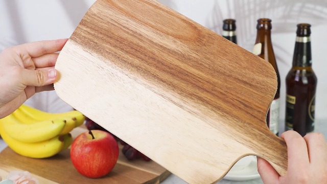 Juego de 4 tablas de cortar de madera con mango miniatura 7