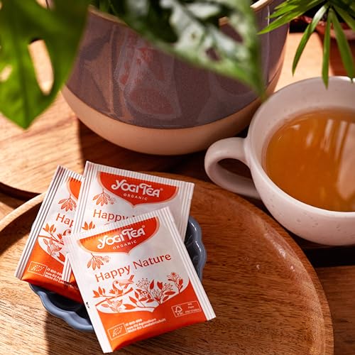 Yogi Tea - Happy Nature, Buy One and Do Good, Ayurvedischer Bio Gewürz- und Kräutertee, Mischung aus Mango, Mandarine und Vanille, Yogi Tee 3er Pack, 3x17 Beutel (51 Teebeutel insgesamt)