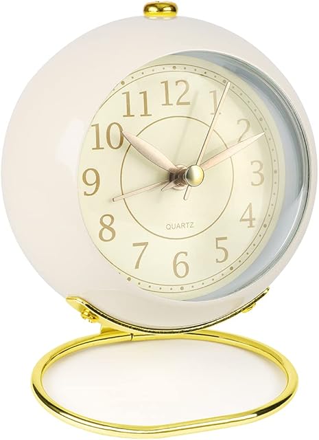 Jcobay Silent Bedside Clocks Battery Operated Non Ticking Analogue Retro Alarm Clock Bedroom Simple Loud Alarm Desk Clock Vintage Alarm Clocks with Light Large Display for Heavy Sleepers Office