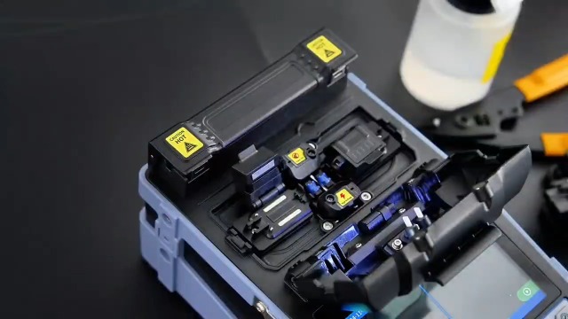 Image of New Model Fiber Optical SM MM Fusion Splicer Six Motor Core Alignment Fiber Splicing 6S Heating 15S Integrate VFL & OPM