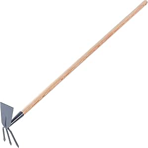 KADAX Hacke aus Metall, Gartenhacke mit langem Stiel aus Holz