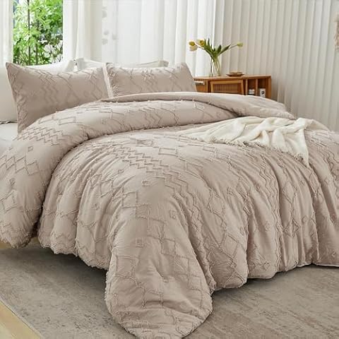 Andency Comforter King Size Set Khaki, 3 Pieces Boho Tufted Fall Bedding Comforters & Sets for King Bed, Soft Fluffy Bed Set (104x90In Comforter & 2 Pillowcases) Cover