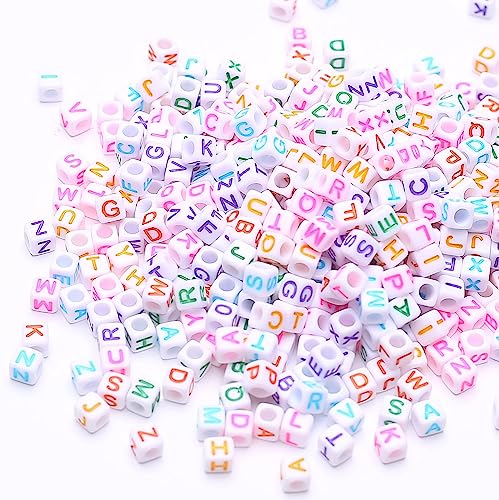 HERZWILD Pack of 700 Acrylic Letter Beads, 7 x 7 mm, Square Loose Alphabet A-Z Beads for Beading Art, Craft, Weaving, DIY Bracelets