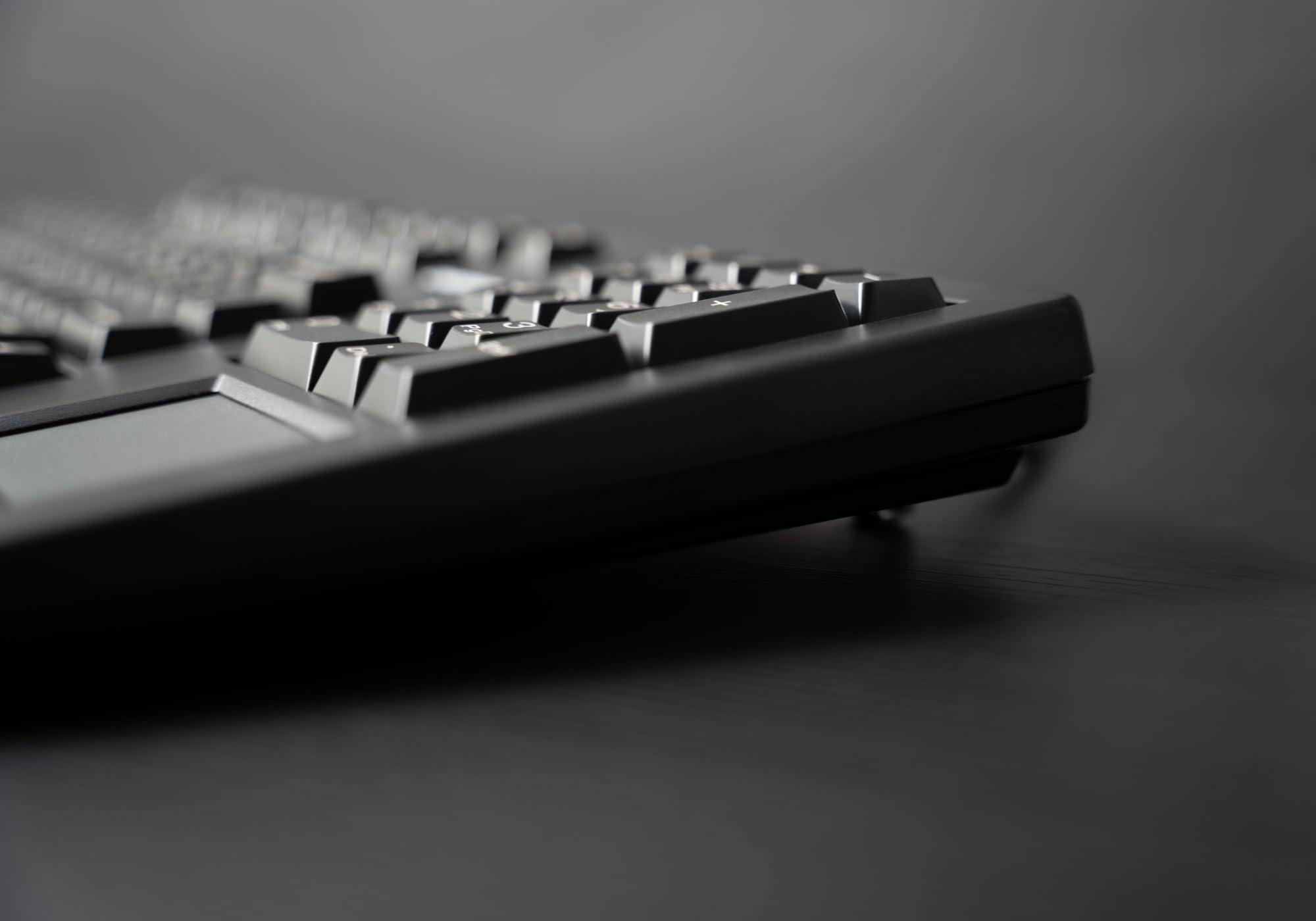 Amazon.com: Cherry Compact QWERTY Mechanical USB Keyboard with