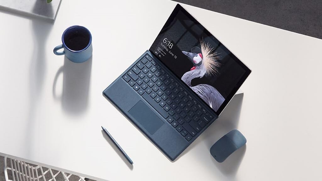 Amazon.com: Microsoft Surface Pro 5 Tablet PC portátil de 12.3