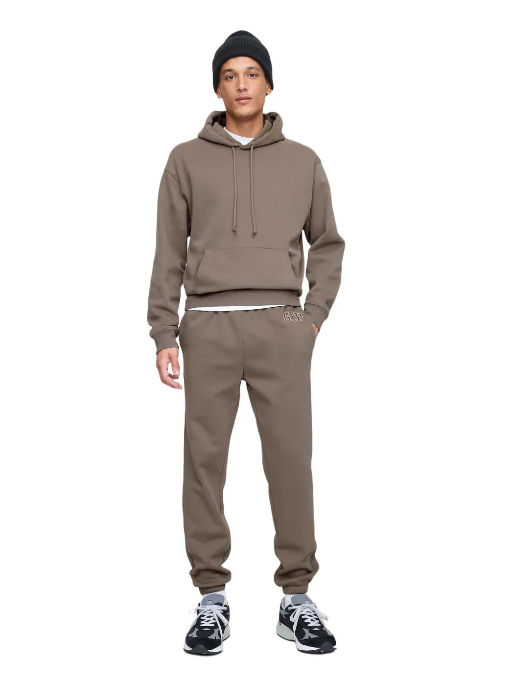 Gap Men's Plymouth Rock Logo Fleece Joggers, Medium