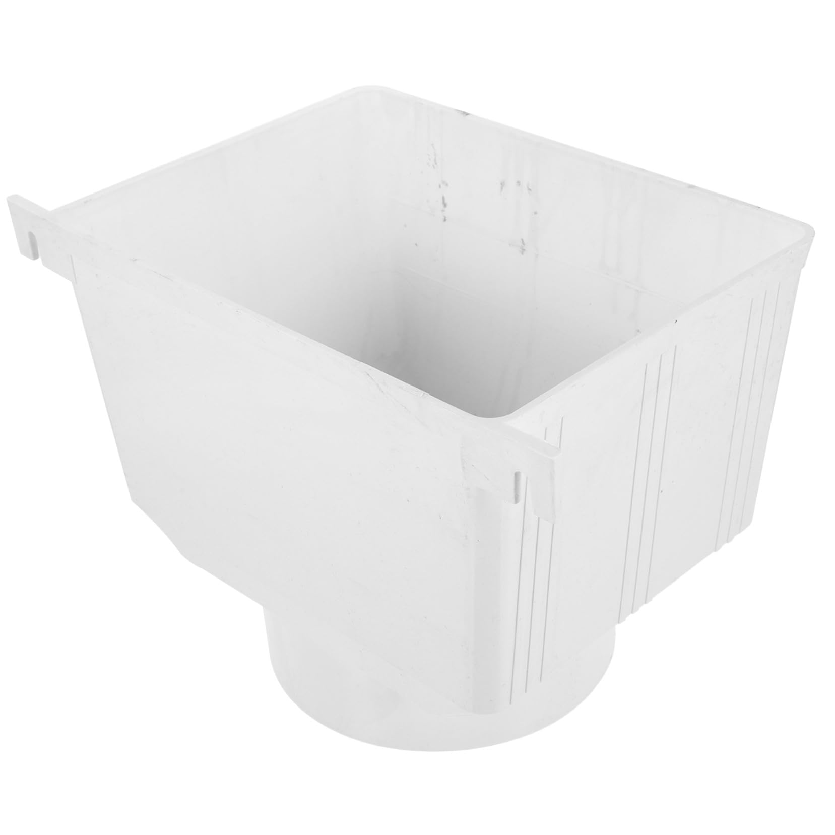 Entonnoir de collecte eau de pluie en PVC Baluue pour optimiser le drainage de toiture