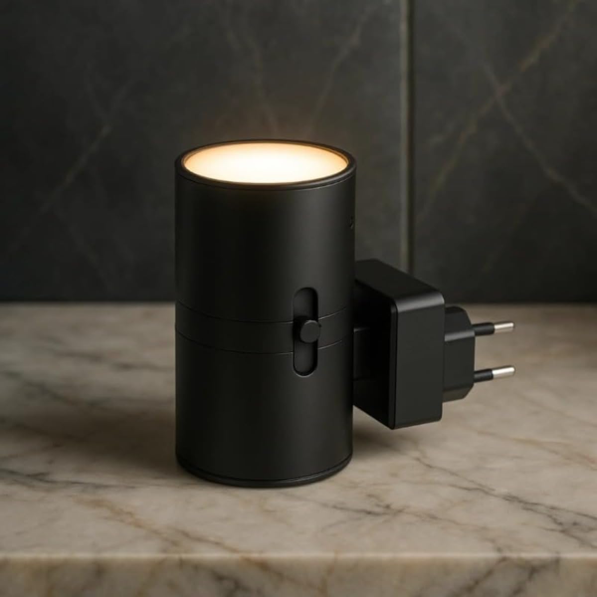 The Light Supplier PLUGIFY One, Moderne Steckerlampe mit Fernbedienung, 3 Lichtfarben, für Flur Bad und Schlafzimmer (Weiß,2 Stück)