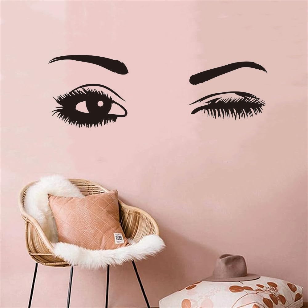 Sticker cils glamour pour personnaliser un mur de chambre sans peindre