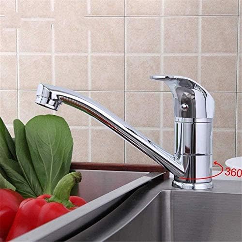 Robinet de cuisine pour évier familial sur pont eau chaude et froide