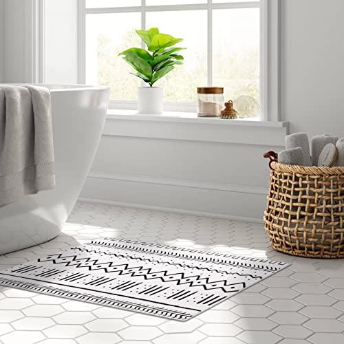 Lukinbox Boho Bathroom Rug Mat, White Non Slip Bath Mats With Black Stripes, Small Farmhouse Washable Bath Rug Tribal Geometric Floor Mats For Indoor Bathroom Showers Bathtub, 20"X31" #TOP5