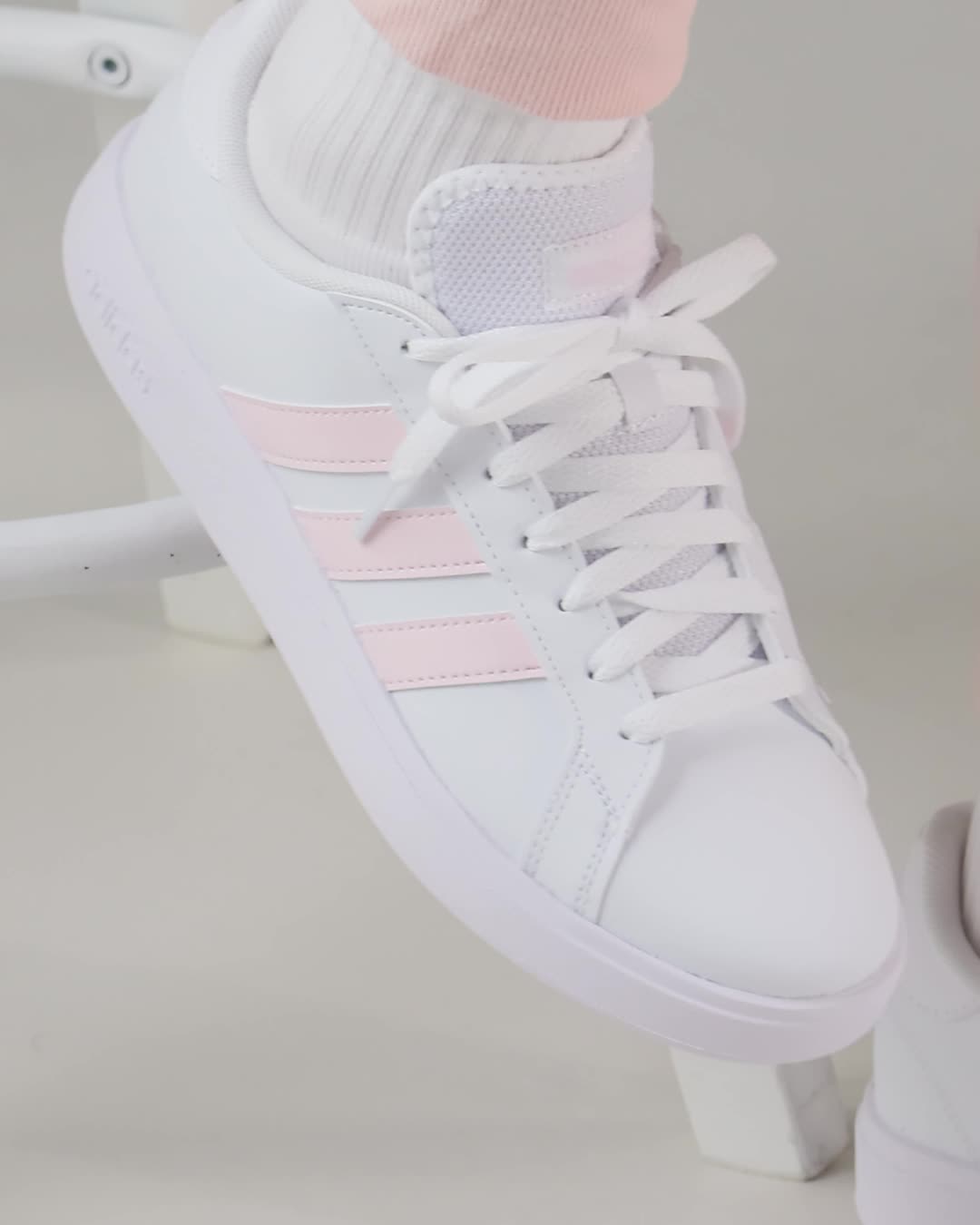 Amazon.co.jp: Adidas Sneakers Grand Court TD Lifestyle Coat Casual