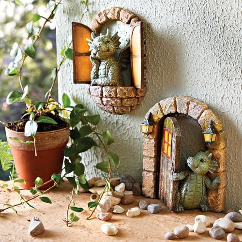 3 Pagen® 2er Set Wanddekoration Drache – wetterfest – detailverliebtes Design – Burgtür und Burgfenster mit Drache – Dekoidee für Garten Terrasse oder Balkon – märchenhaft und originell