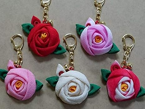 Amazon Co Jp つまみ細工手芸キット カメリアキーホルダー5個セット ホビー Amazon Co Jp つまみ細工手芸キット カメリアキーホルダー5個セット ホビー