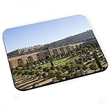 Tapis de souris souple dessous éponge. Trés confortable à utiliser