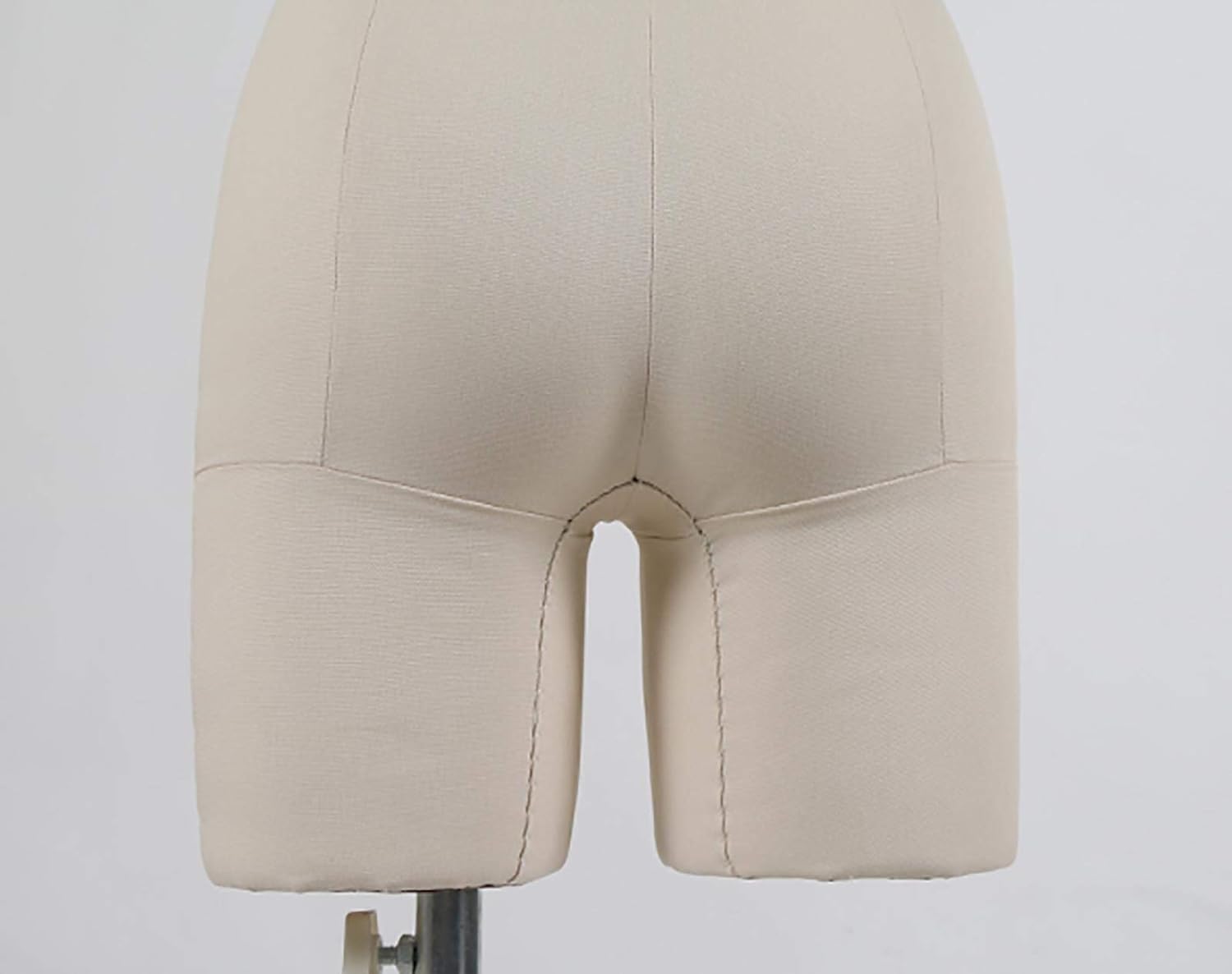 Schneiderpuppenständer for Damen for Nähen mit Holzkopfkappe, verstellbare Schneiderpuppe in Übergröße, for Schneiderinnen, stehende Puppe aus Schaumstoff(3XL)