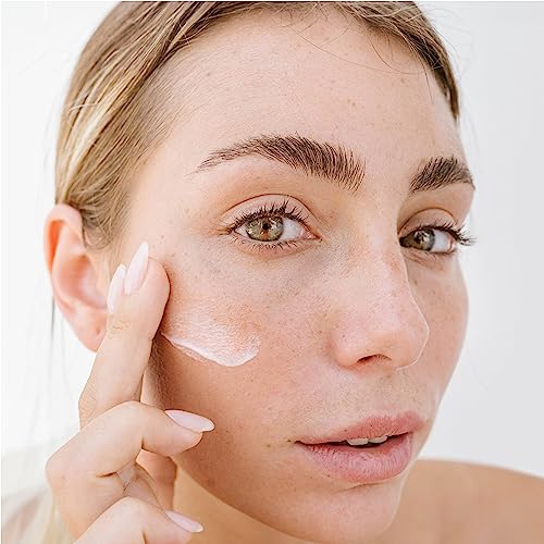 YOURS-Anti-Pigmentation-Serum-Vitamin-C-Niacinamide-Lightens-Pigmentation-Dark-Spots-and-Acne-Scars-Brightens-Dull-Skin-Improves-Skin-Tone-Skin-Texture-1-Fl-Oz