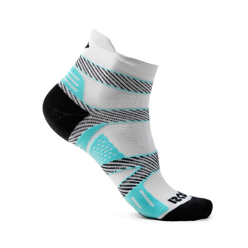 Izas - Calcetines Deportivos Unisex PADROS V2 - Caña Media - Poliamida Elástica Ideal para Running - Tecnología Antiampollas - Adaptados a Pie Izquierdo y Derecho - Color Plata/Silver - Talla 35-38