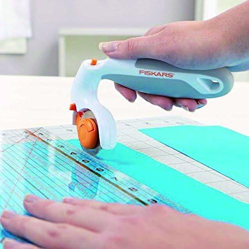 Fiskars 1020505 Cútter Rotatorio Pivotante Ø45, 14.5 x 2.5 x 10.2 cm, Standard