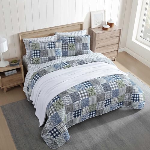 Image of Eddie Bauer - King Quilt Set, Reversible Cotton Bedding with Matching Shams, Patchwork Luxurious Bedding Set with Plaid Reverse (Cozy Plaid Patchwork Blue /Green, King)